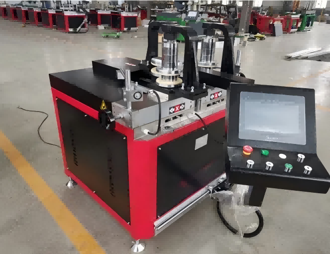 ເຄື່ອງຈັກເຫຼັກເສັ້ນ CNC Profile ຫນັກສໍາລັບອາລູມິນຽມ & PVC