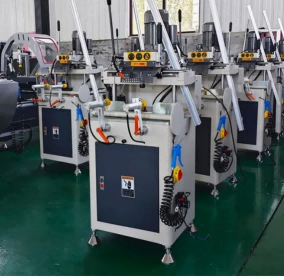 ຄວາມໄວສູງ PVC UPVC Windows ເຄື່ອງກໍານົດເສັ້ນທາງຄວາມໄວສູງ